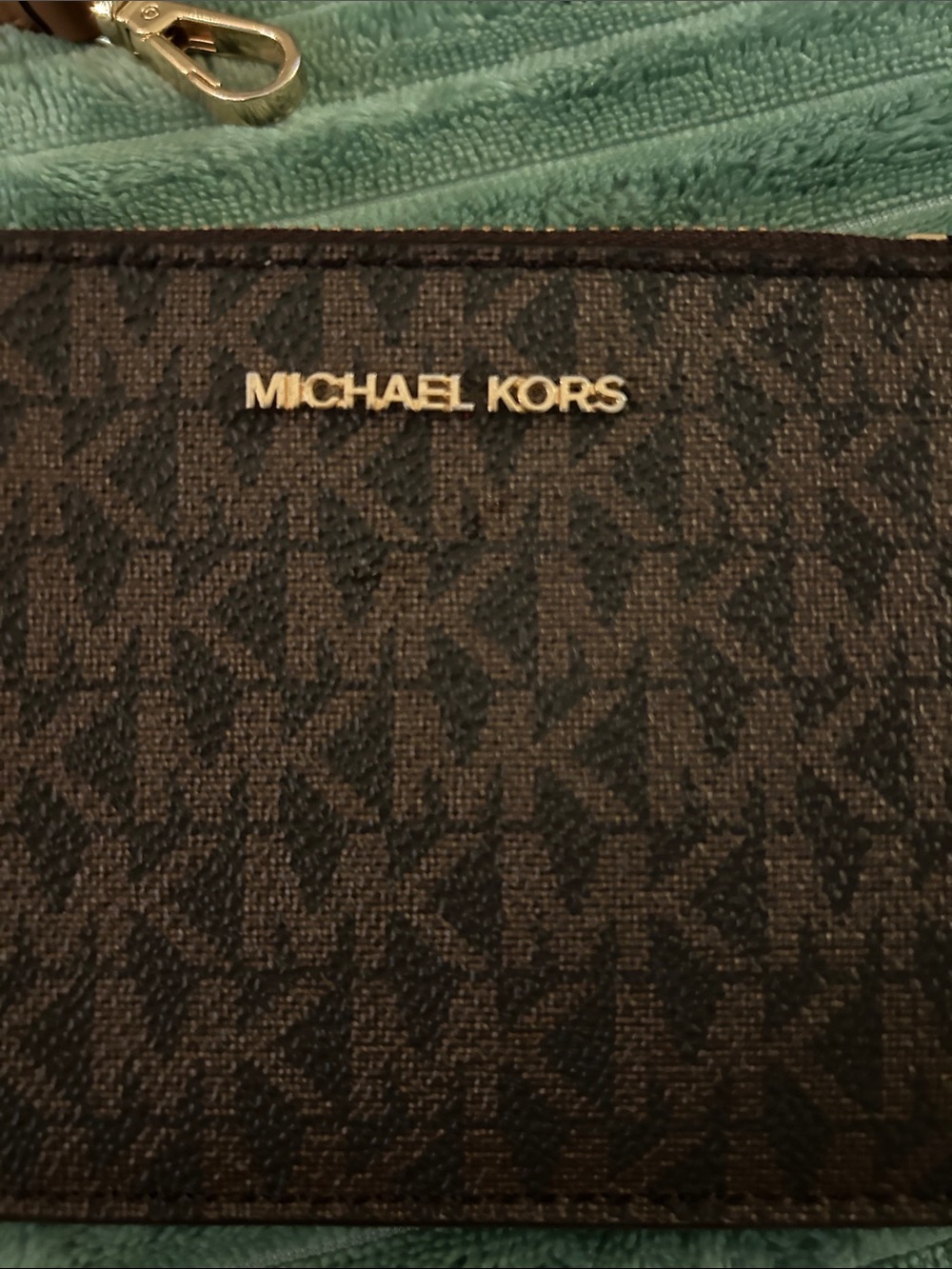NWOT MICHAEL KORS Brown MK Logo Wristlet Card Case with Gold Hardware - Picture 2 of 7